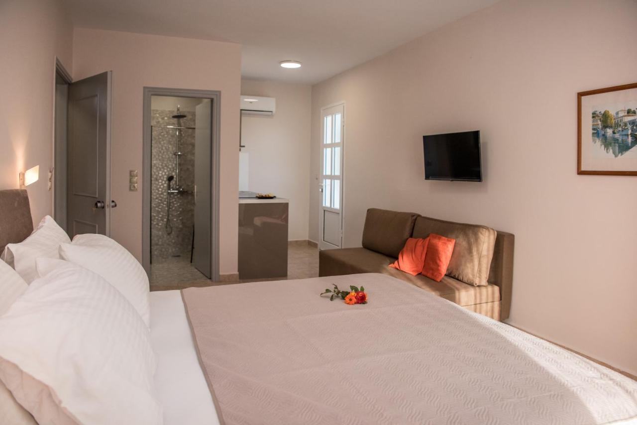 Avyssos Residents Aparthotel Kalamaki  Bagian luar foto