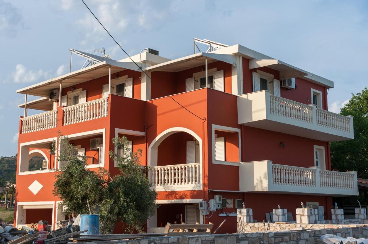 Avyssos Residents Aparthotel Kalamaki  Bagian luar foto