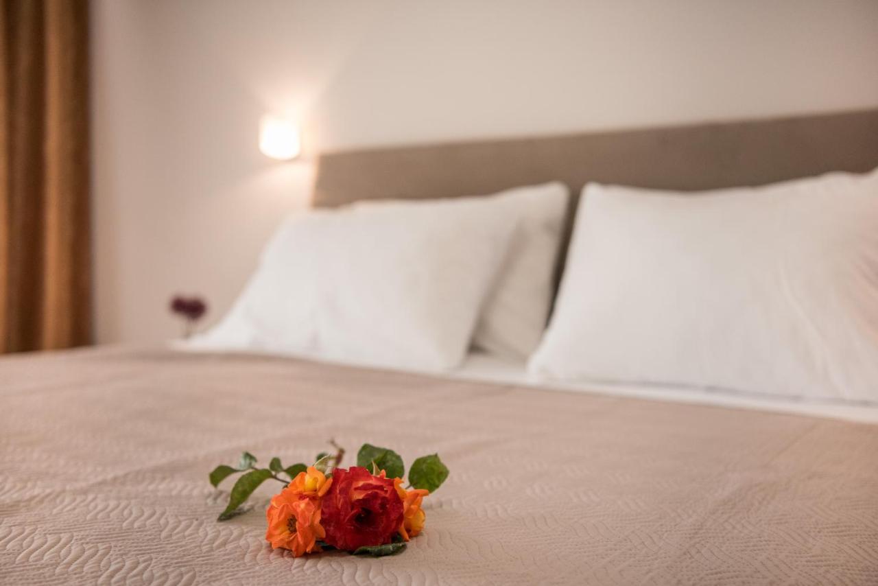 Avyssos Residents Aparthotel Kalamaki  Bagian luar foto