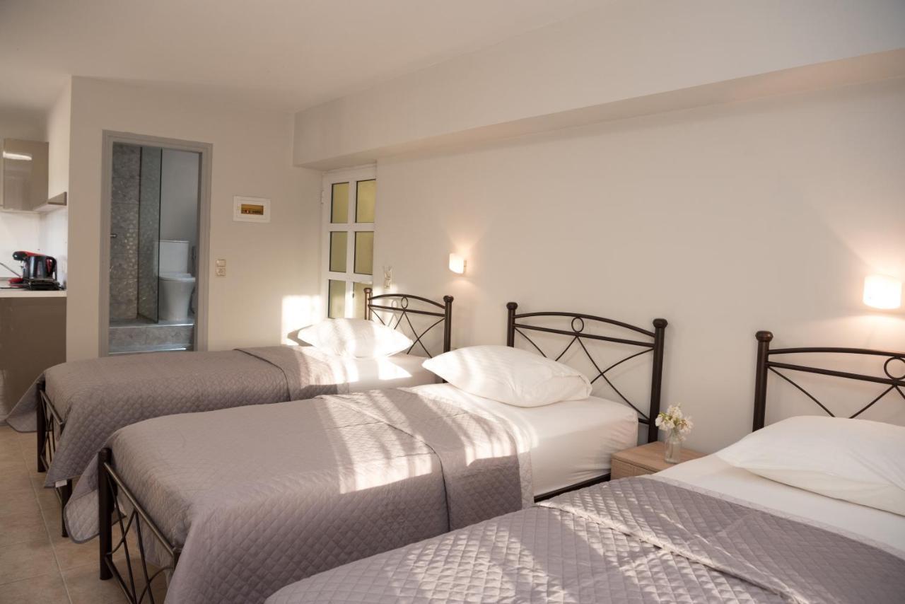 Avyssos Residents Aparthotel Kalamaki  Bagian luar foto