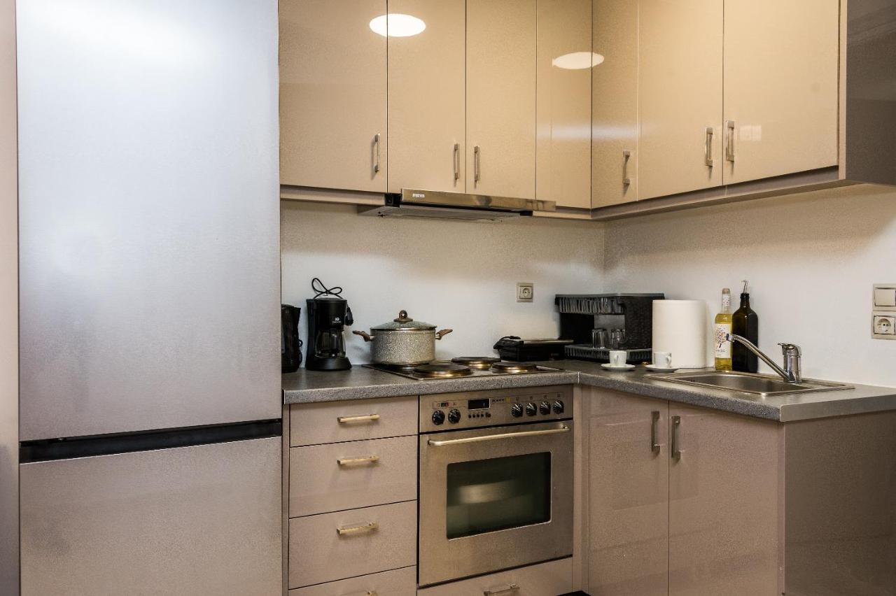 Avyssos Residents Aparthotel Kalamaki  Bagian luar foto